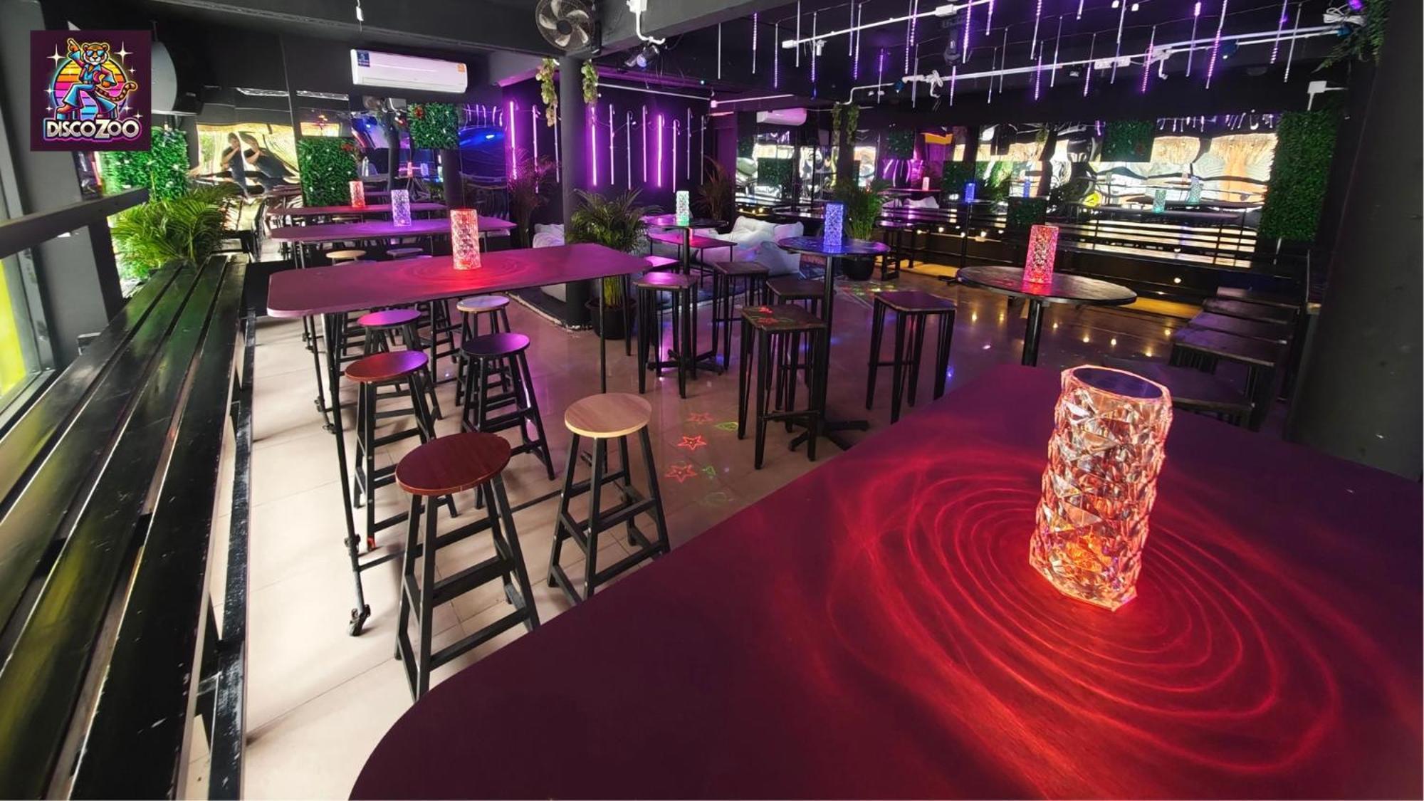 Disco Zoo Bar & Hostel Haad Rin Exteriör bild