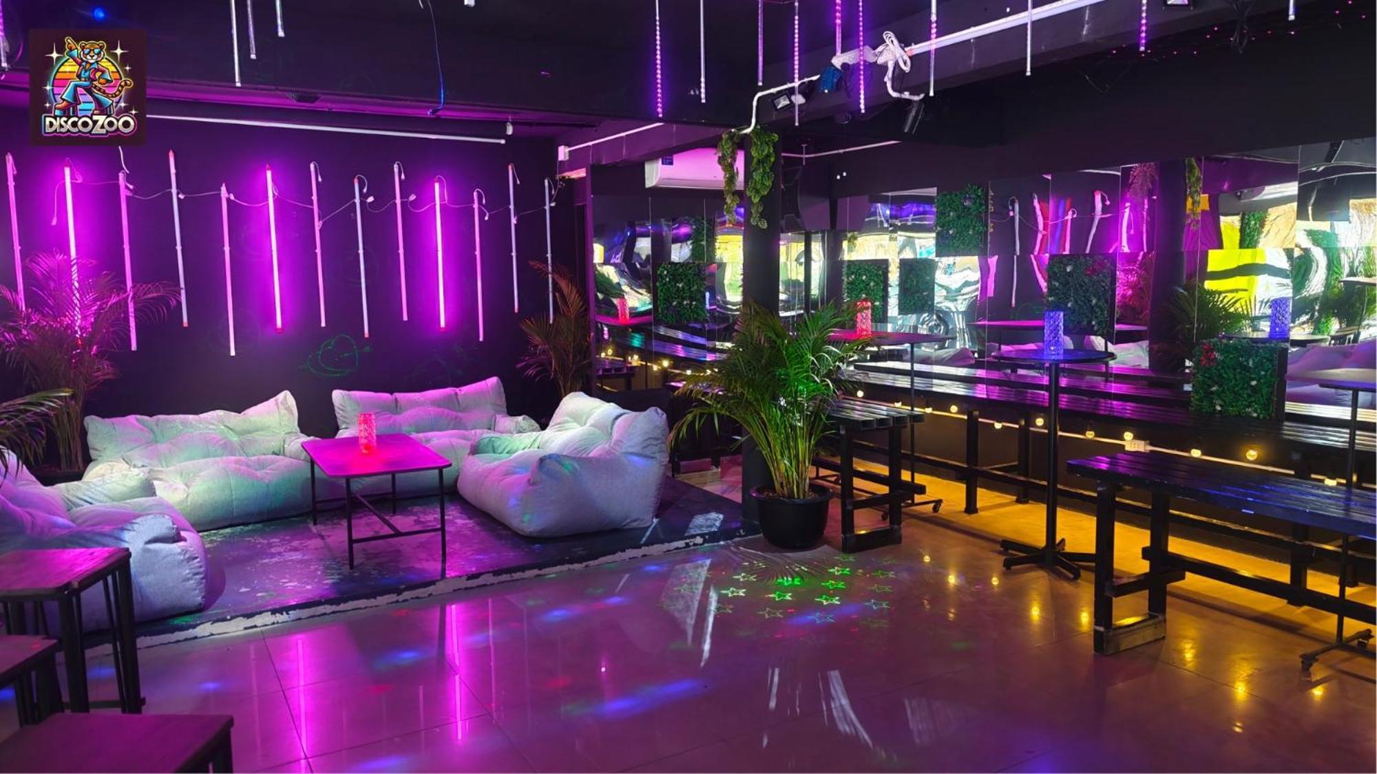 Disco Zoo Bar & Hostel Haad Rin Exteriör bild