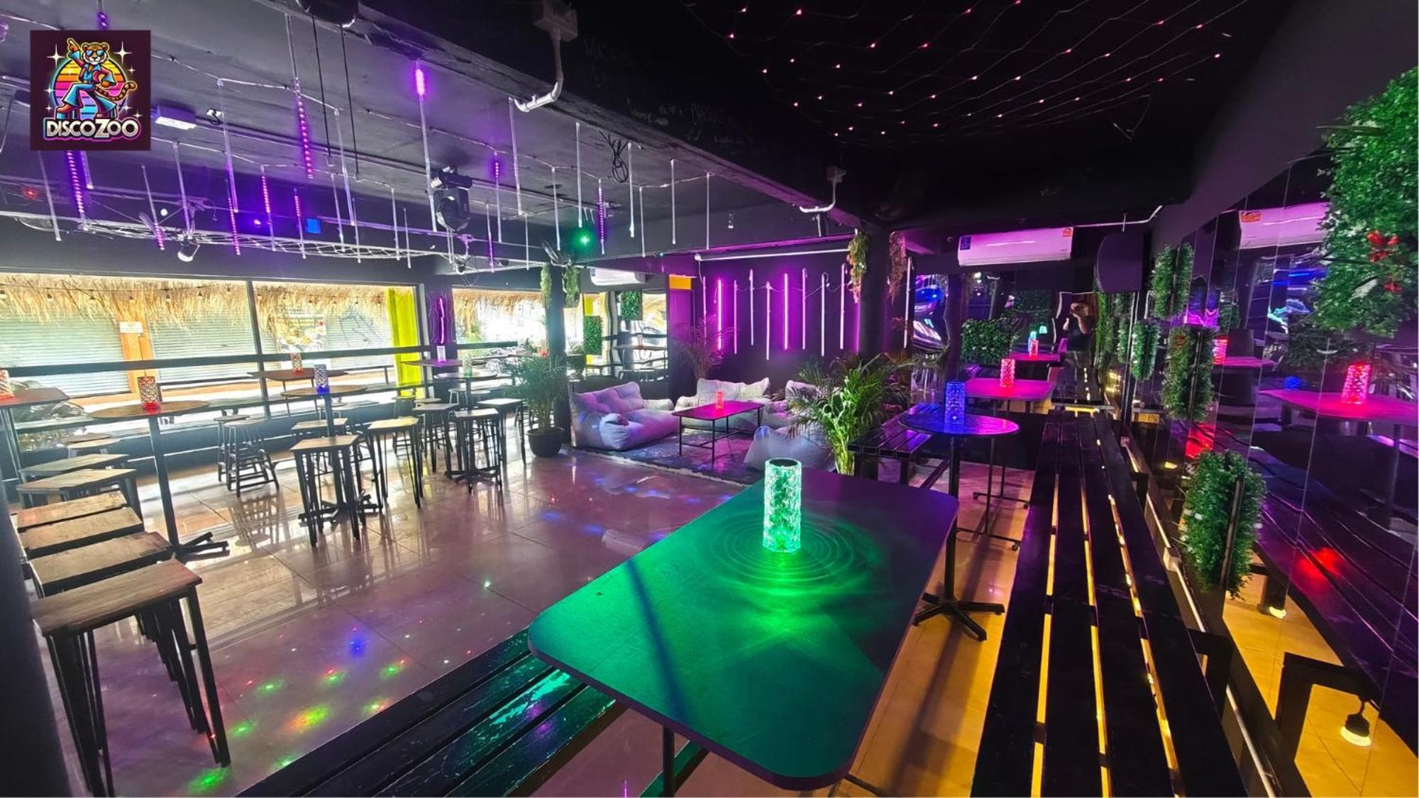 Disco Zoo Bar & Hostel Haad Rin Exteriör bild